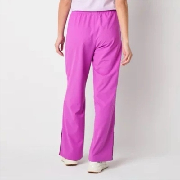 PUMA L Ripstop Wild Berry Purple Comfort Fit Snap open Leg Straight Track Jogger - Picture 4 of 15